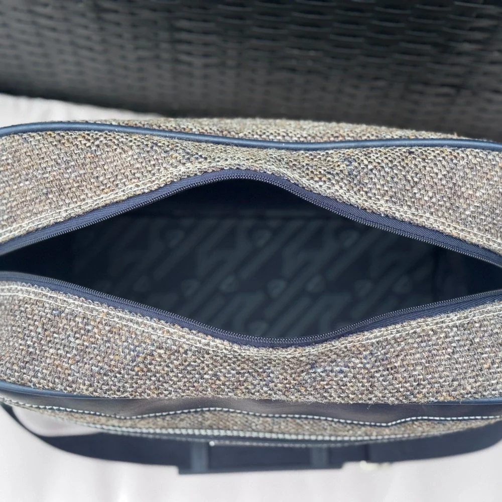Vintage JORDACHE Brown Navy Tweed Travel Messenger Carry On Shoulder Bag Luggage
